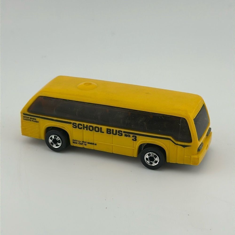 Hot Wheels 1981 School Bus Mattel No.3 Made In Malaysia